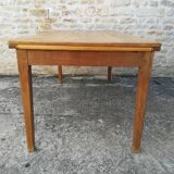 Farmhouse table with two extensions