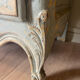 Patinated bonnetière