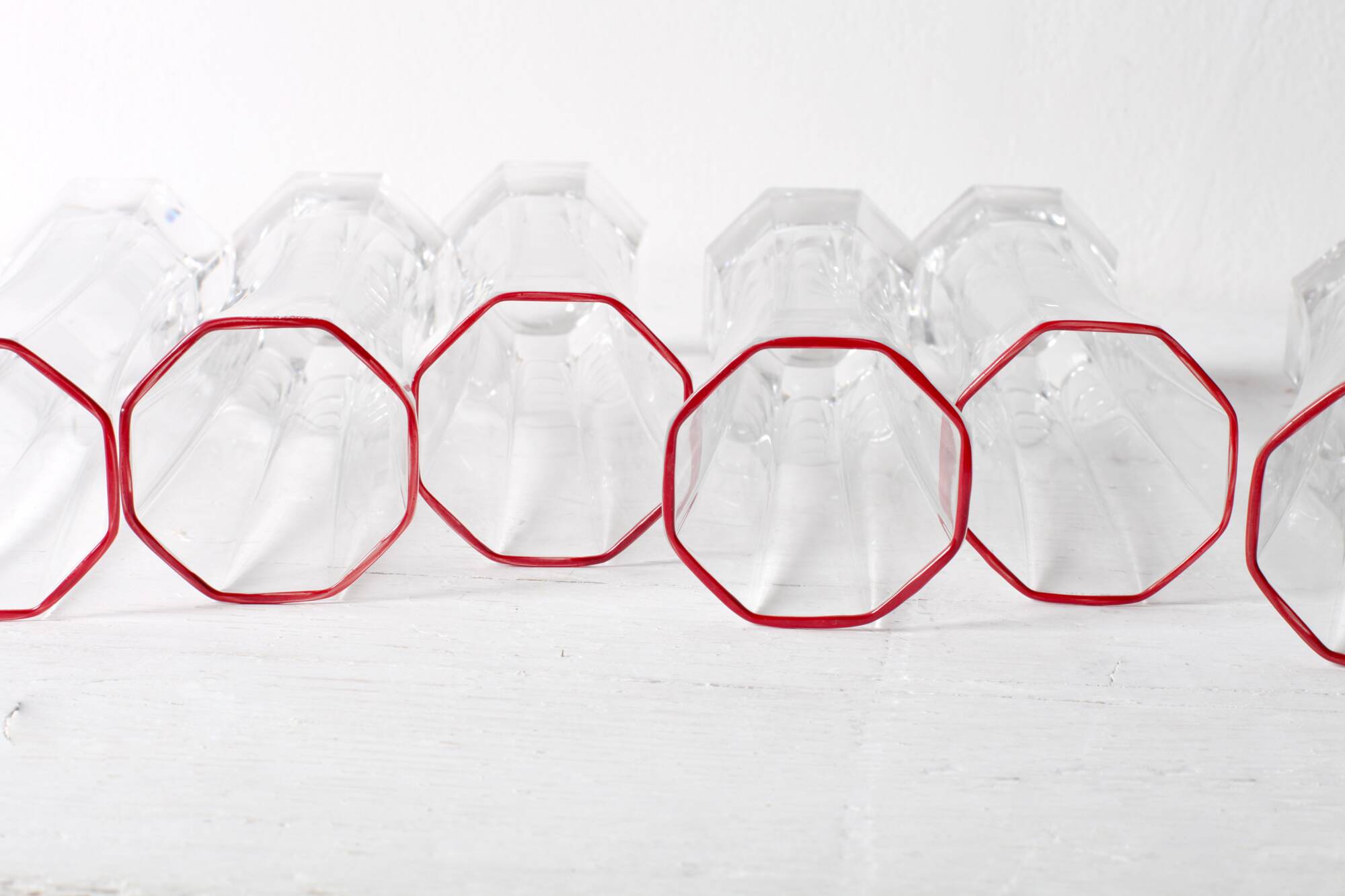 Set of 6 Mid-century Clear Crystal Glasses with Red Rim / Italy / 1980s