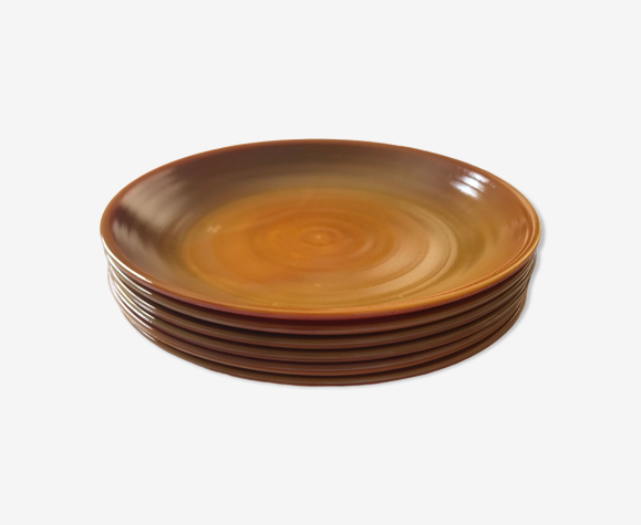 6 assiettes Arcopal