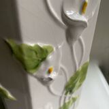 Vase with arum lilies