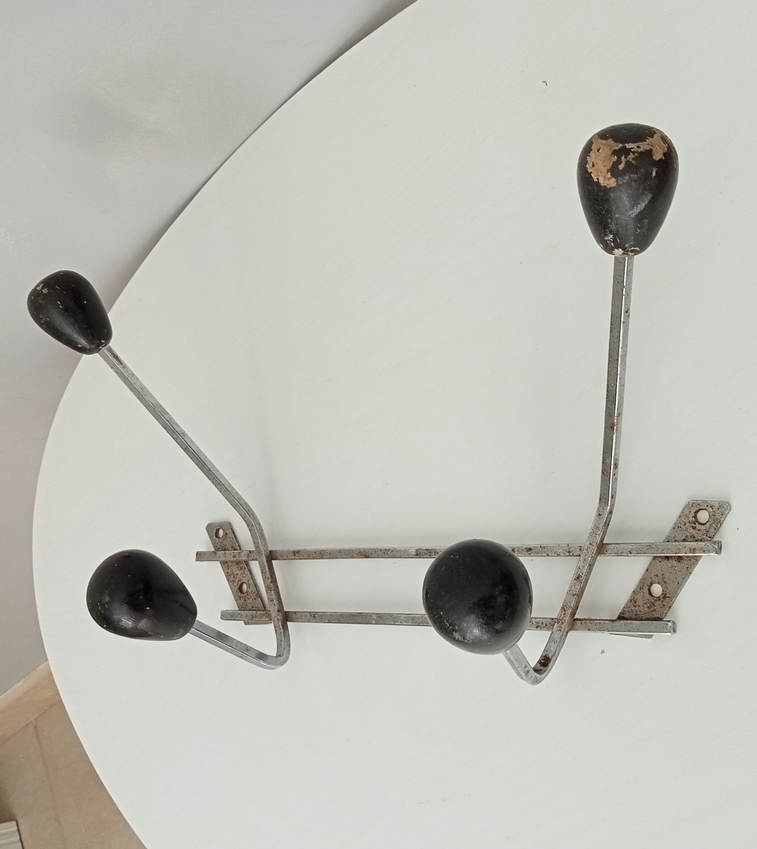 Wall coat rack 50s