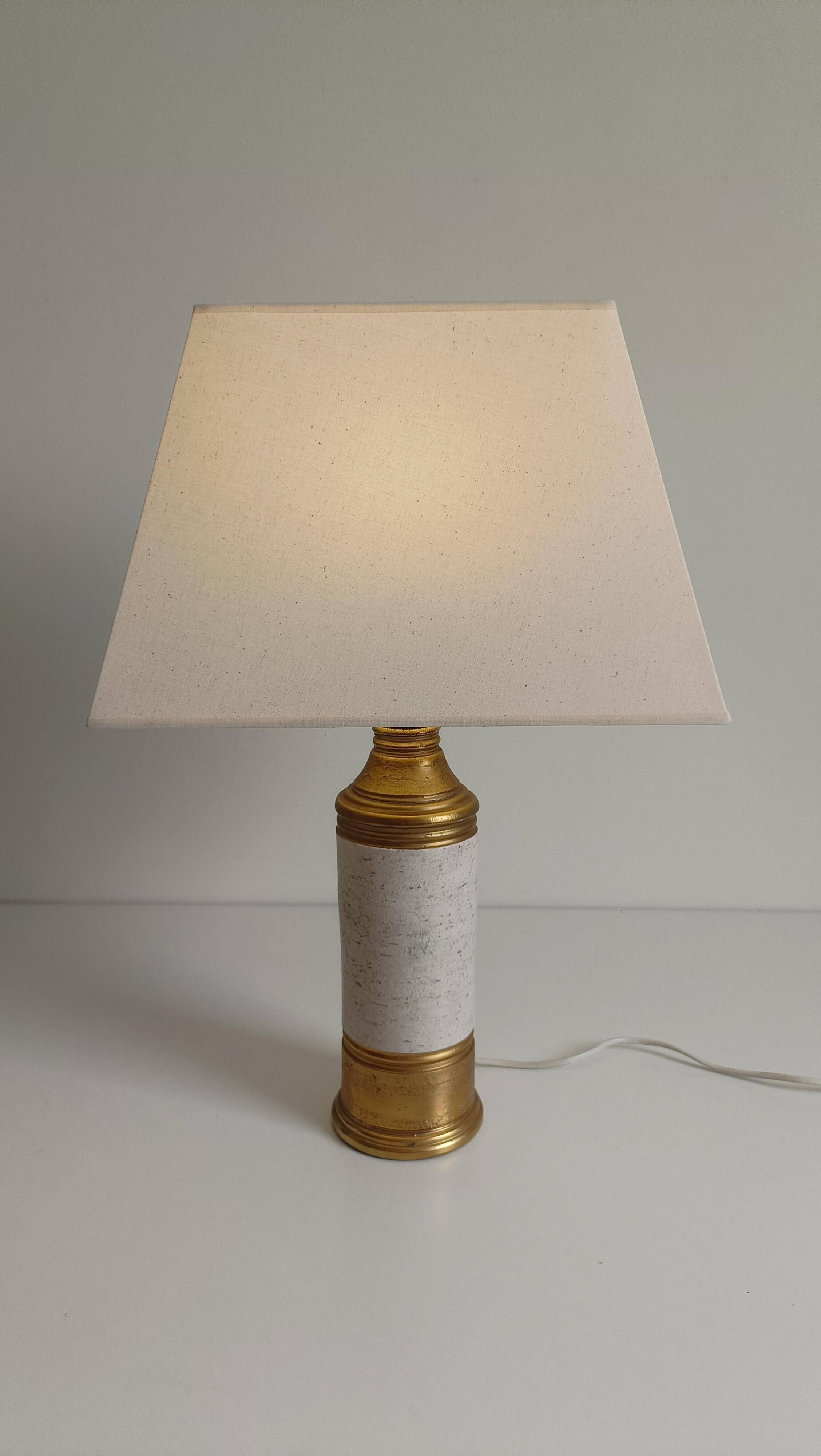 Bitossi Ceramic Table Lamp by Aldo Londi, Gold/Cream, Italy, 1970s