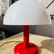 Lampe de bureau en métal laqué