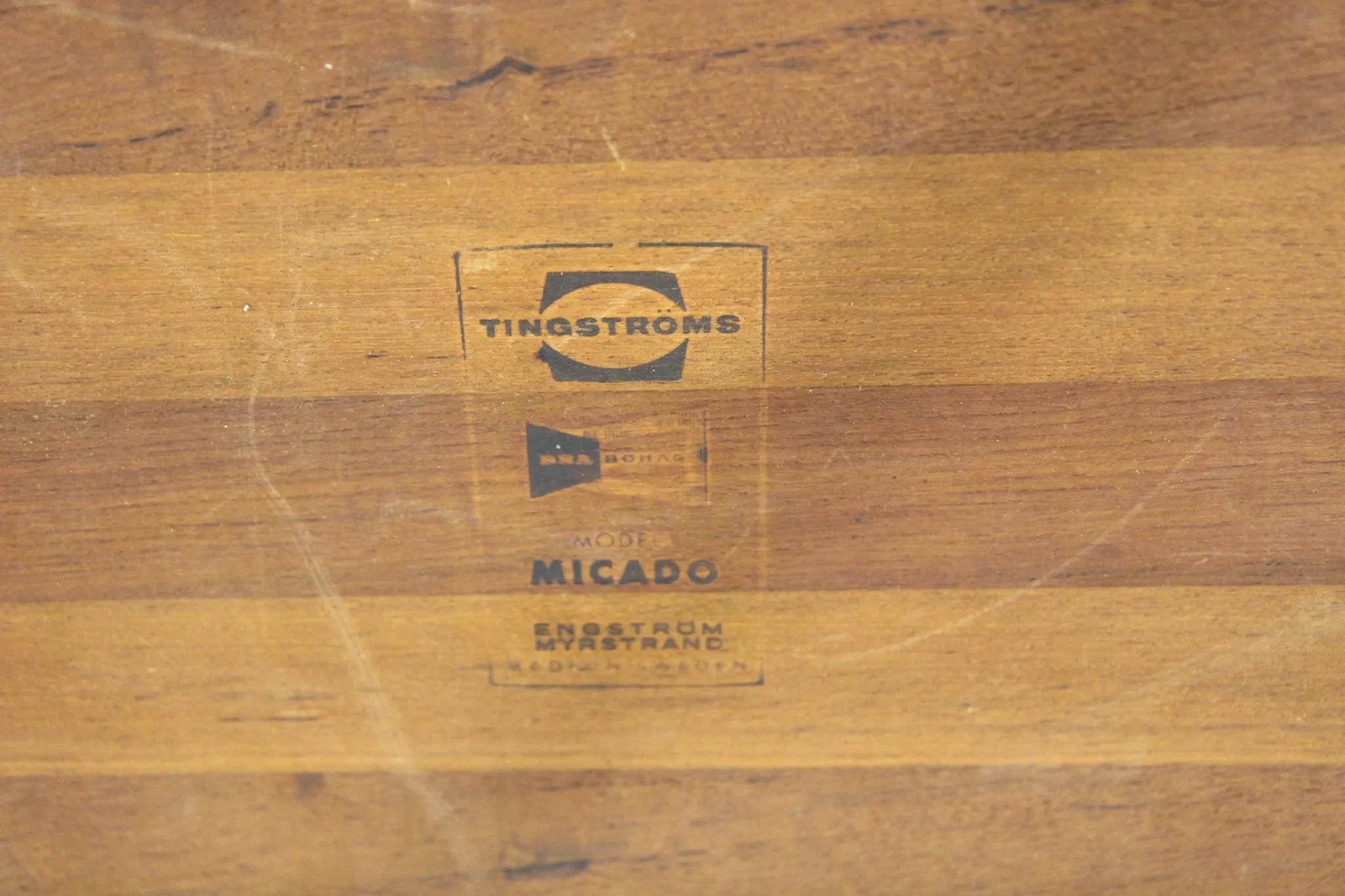 Table d'appoint "Micado" en teck, Engström & Myrstrand, Suède, 1960
