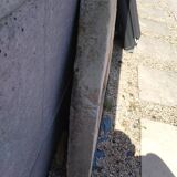 Evier en pierre taillée, datant du XVIIIe siècle