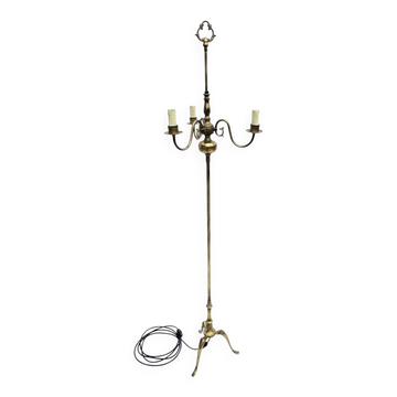 Vintage tripod floor lamp in brass from the 70s/80s.