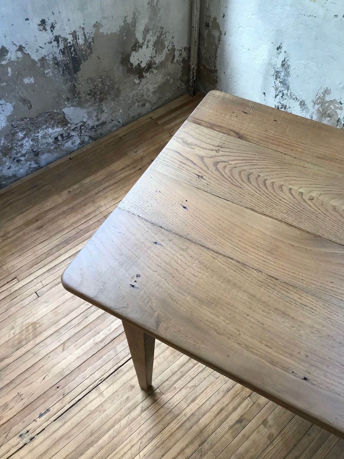 Farm table in raw wood