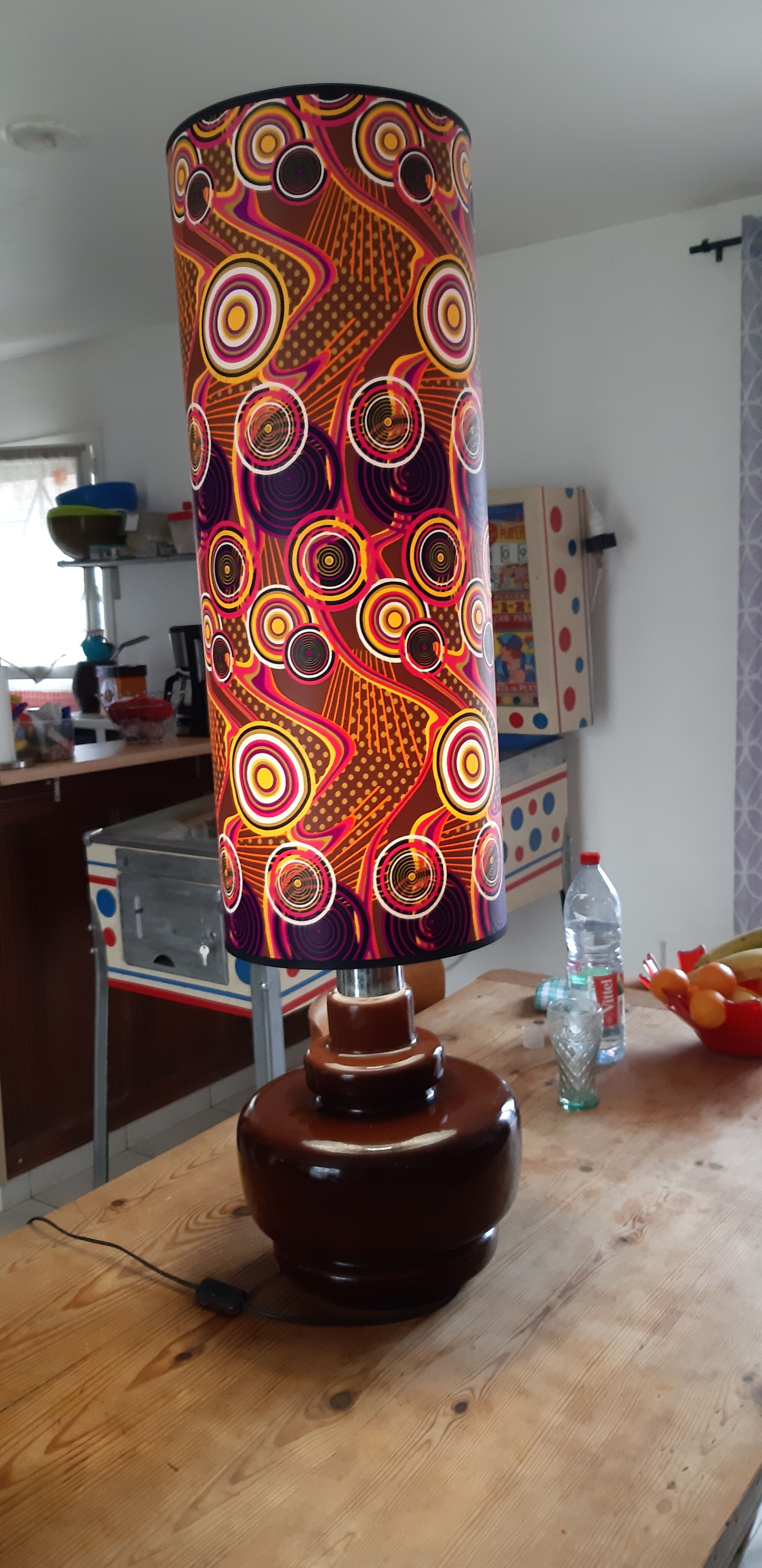 Vintage lamp of the years 70 faience and plasticized fabrics