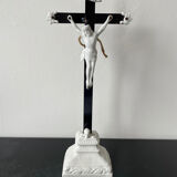 Napoleon 3 crucifix porcelain and wood