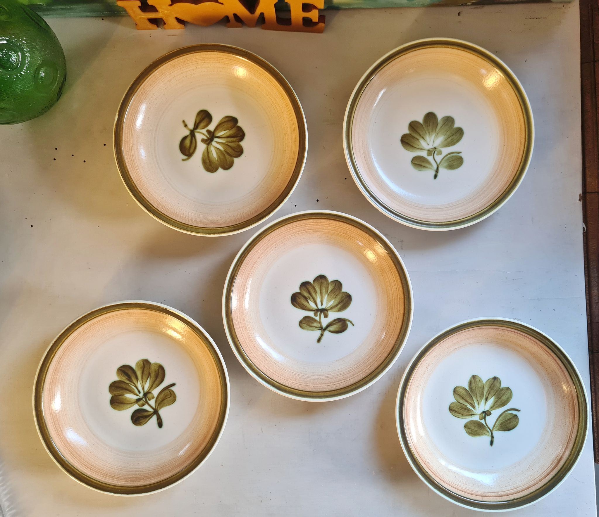 Set of 5 Gien Kandy model deep plates.