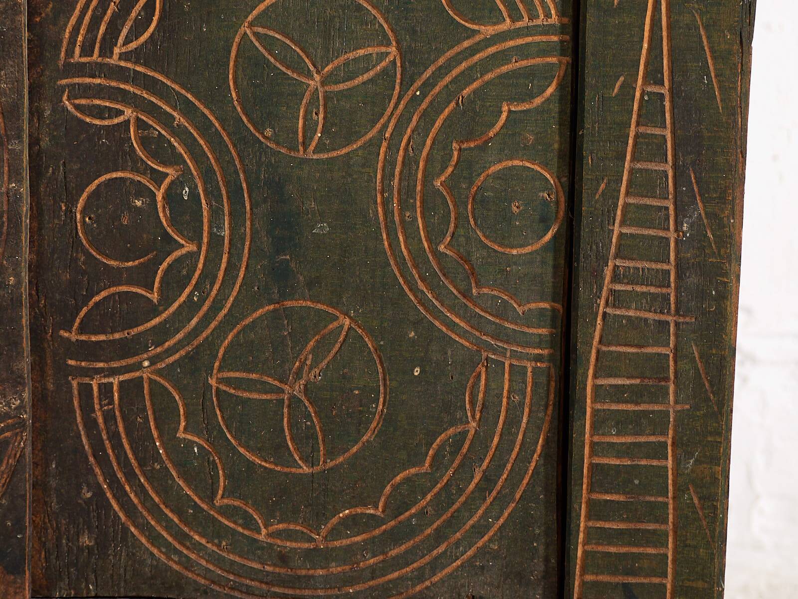 Antique green primitive style chest of drawers (circa 1920) #71