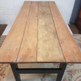 Farm table
