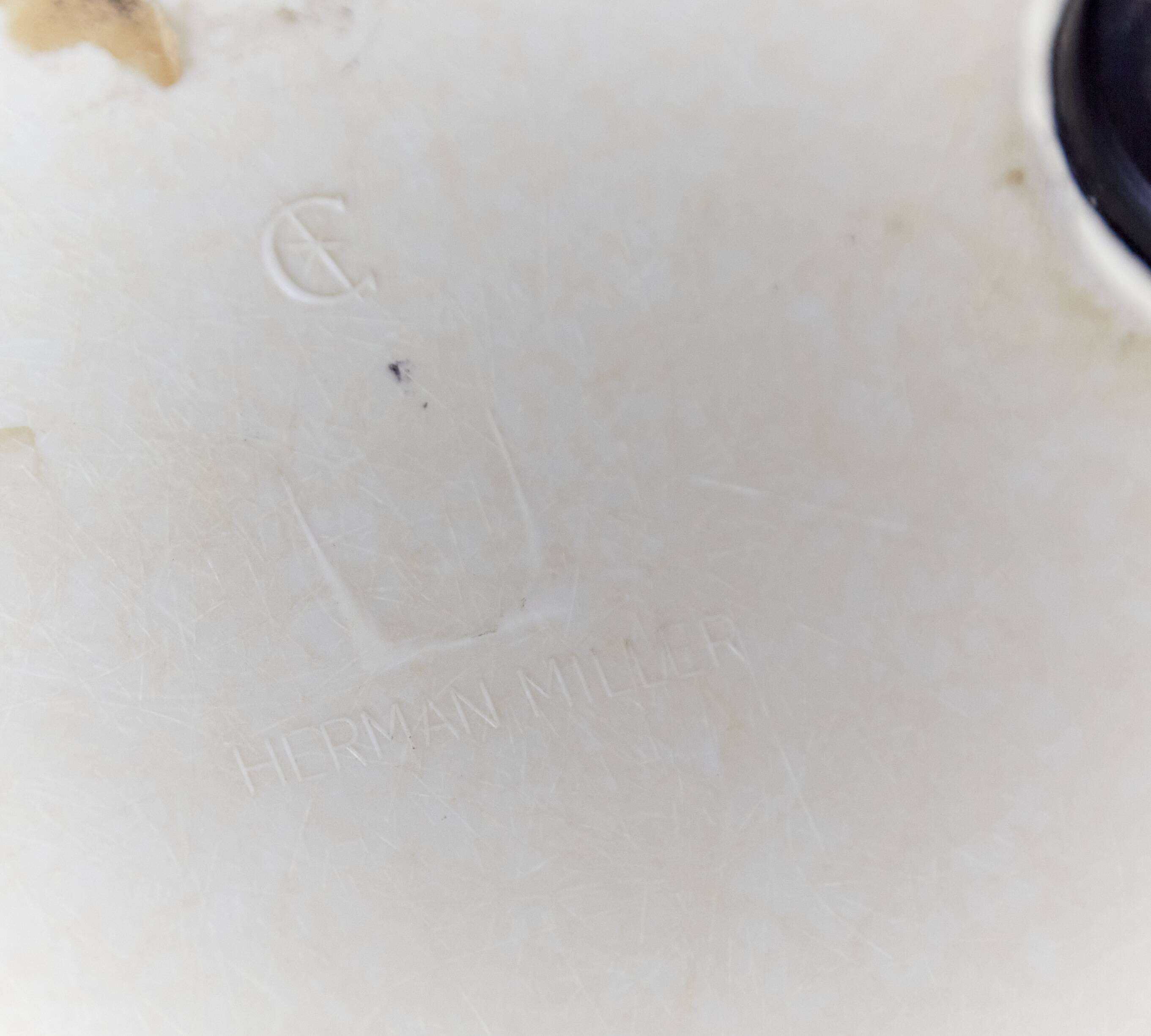 Off-White Dax Fiberglas Chair by Charles & Ray Eames for Herman Miller