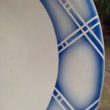 Plat mi creux en faïence par Digoin