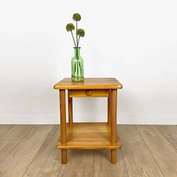Table de chevet scandinave en pin années 80