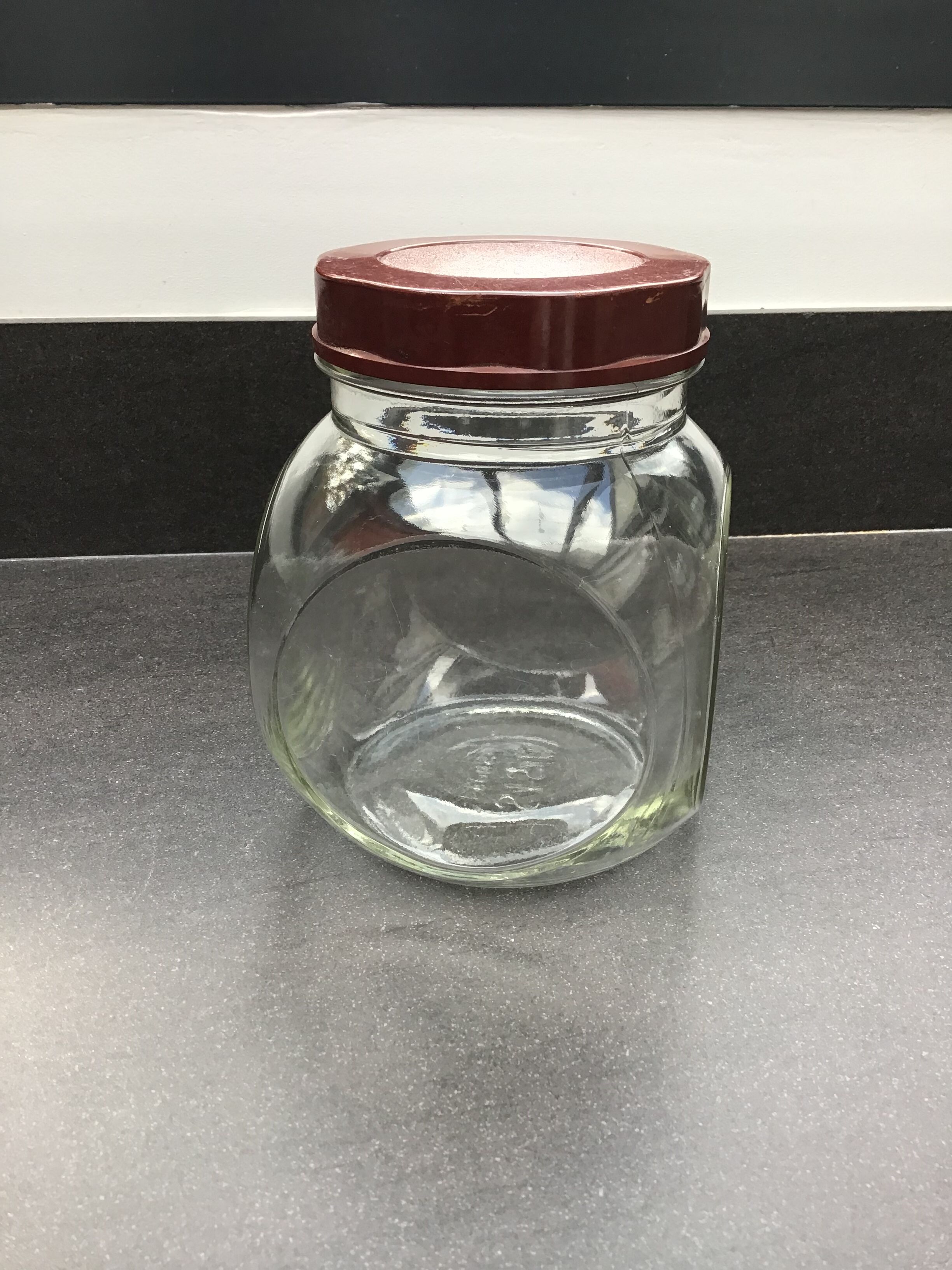 SISA vintage candy jar - Bakelite lid