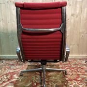 Fauteuil et ottoman Bauhaus de Charles Eames en aluminium