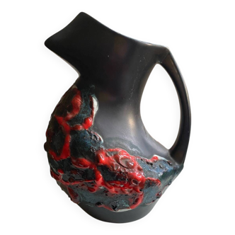 Zoomorphic pitcher