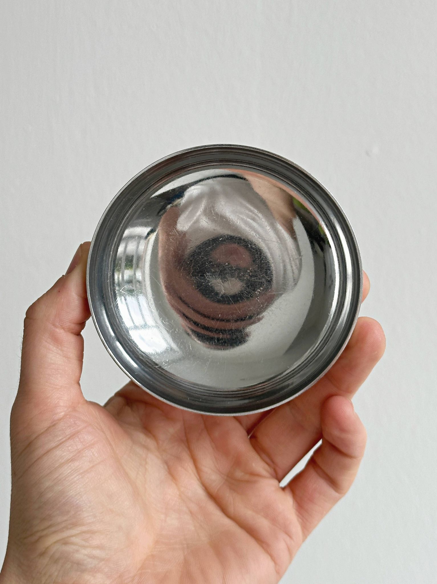 Set of 6 vintage stainless steel bowls.