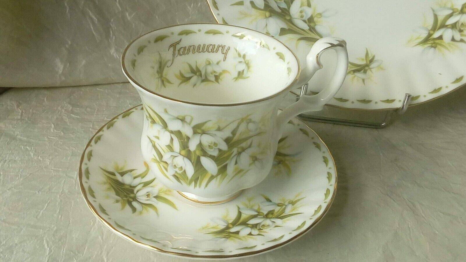 Tasse a the cafe assiette a dessert mois de janvier royal albert