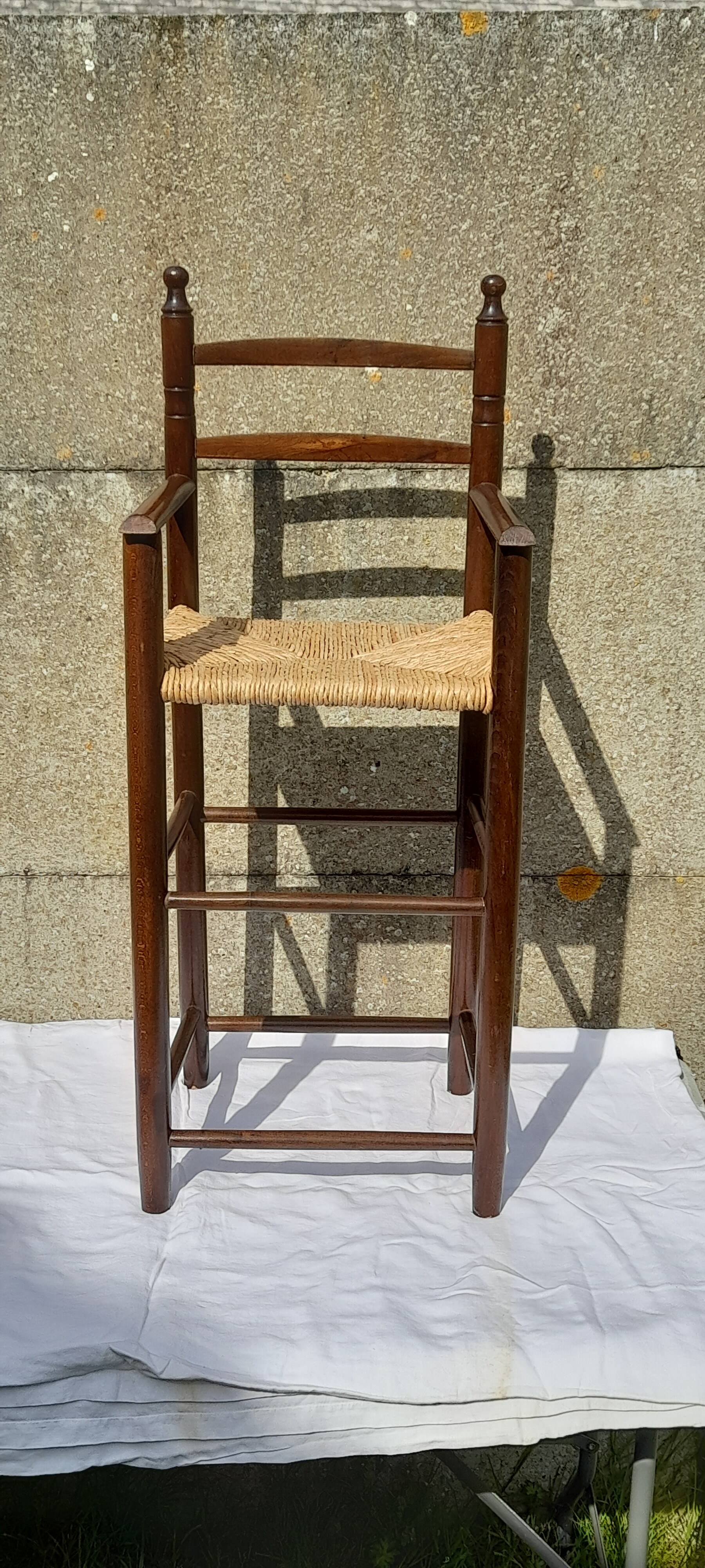 Straw high chair for children H 93 cm