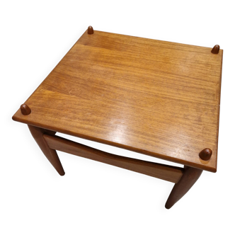 Vintage coffee table by Ilkum Wilkeso – 1960s Scandinavian design