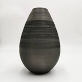 Vase rond noir