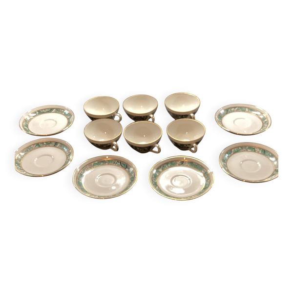 Ensemble de six tasses à café et soucoupes vintage Pillivuyt