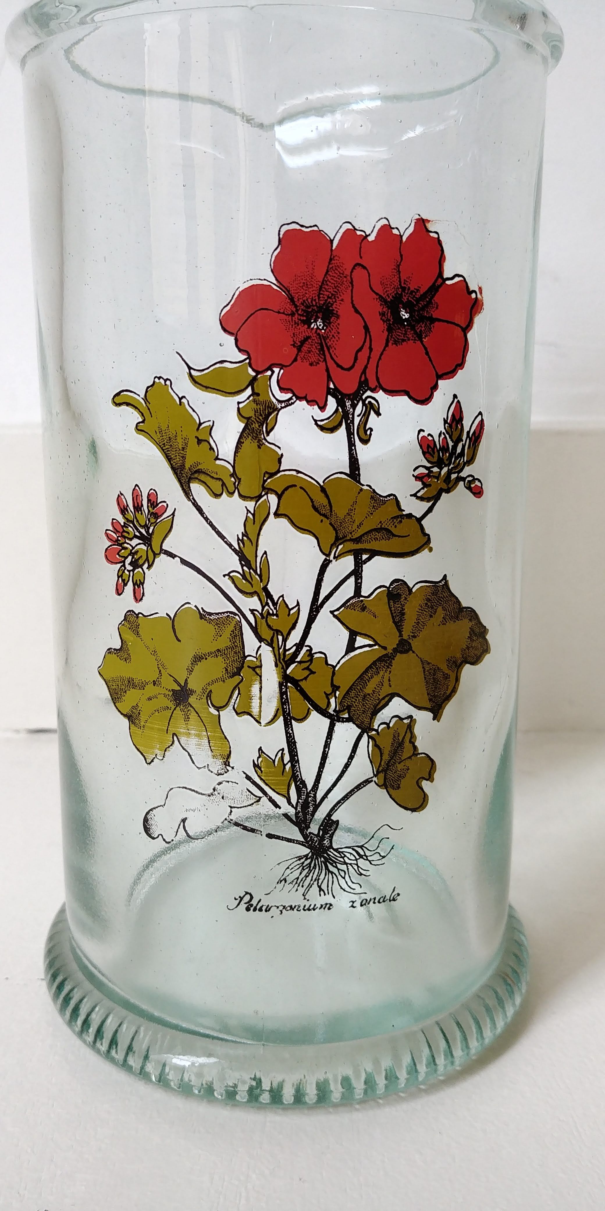 Botanical pattern jar