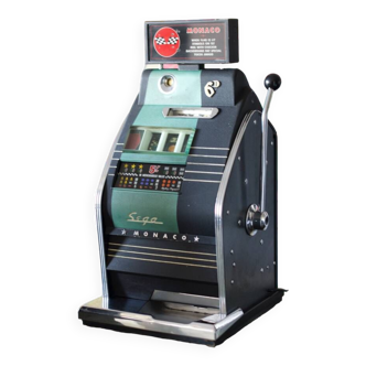 Bandit Penguin Sega slot machine - Monaco with 1950 base - Jackpot Mills