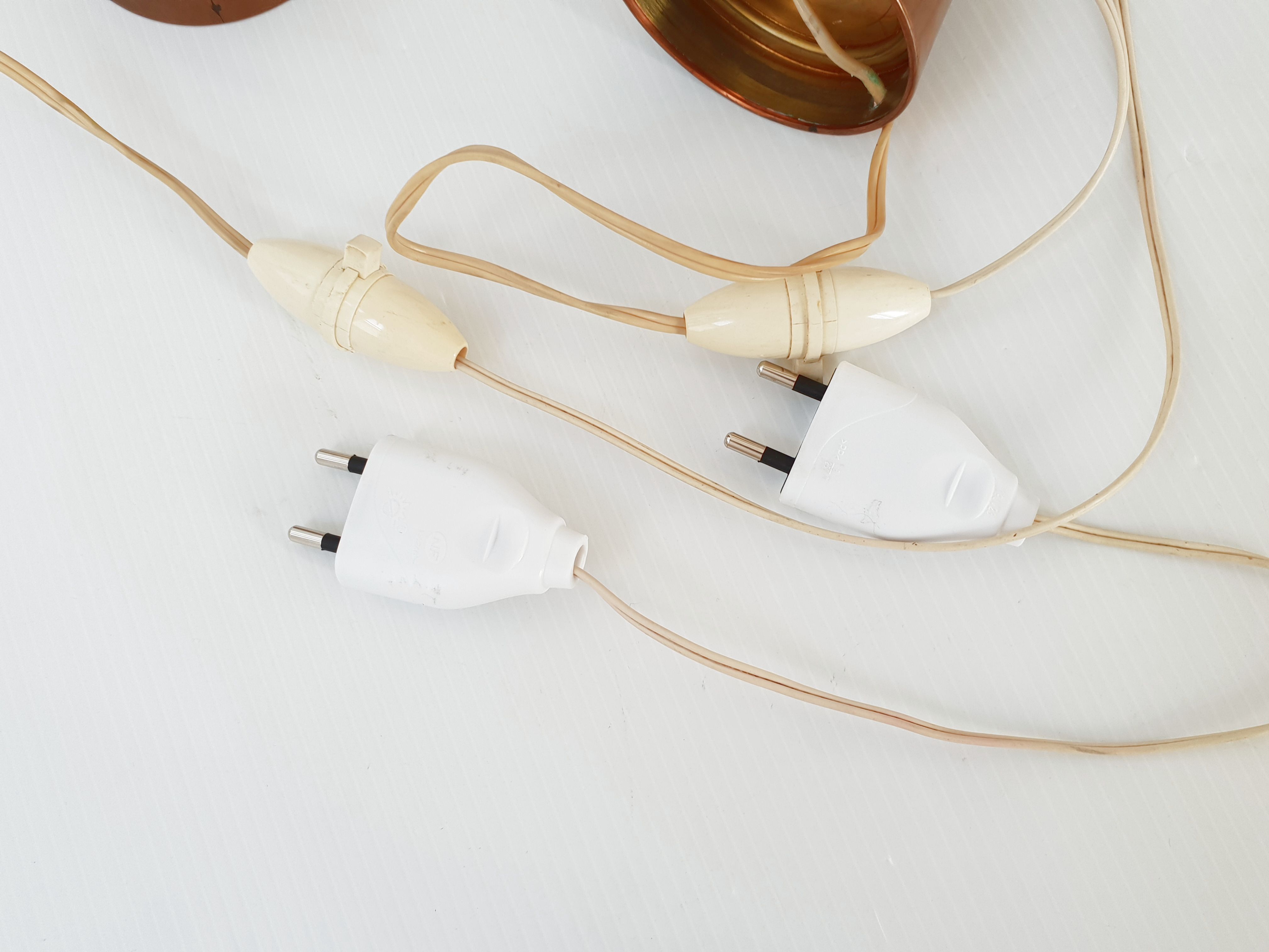 Pair of 1960 lamps signed M.D