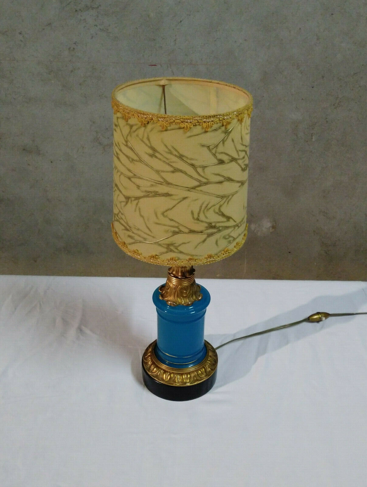 Vintage Italian design lamp