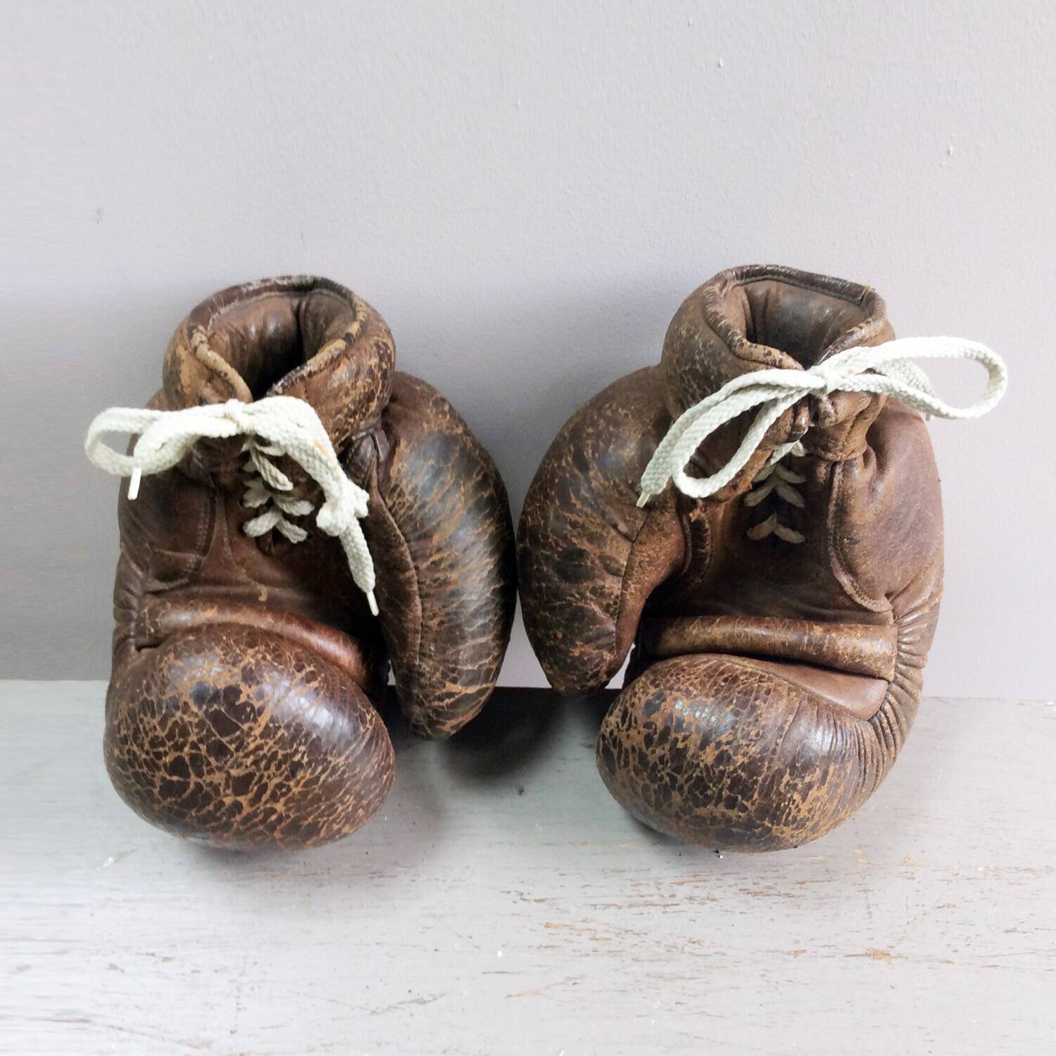 1920s boxing gloves