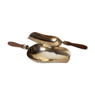 Pelles d'épicier ou grainetier