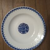 4 plates