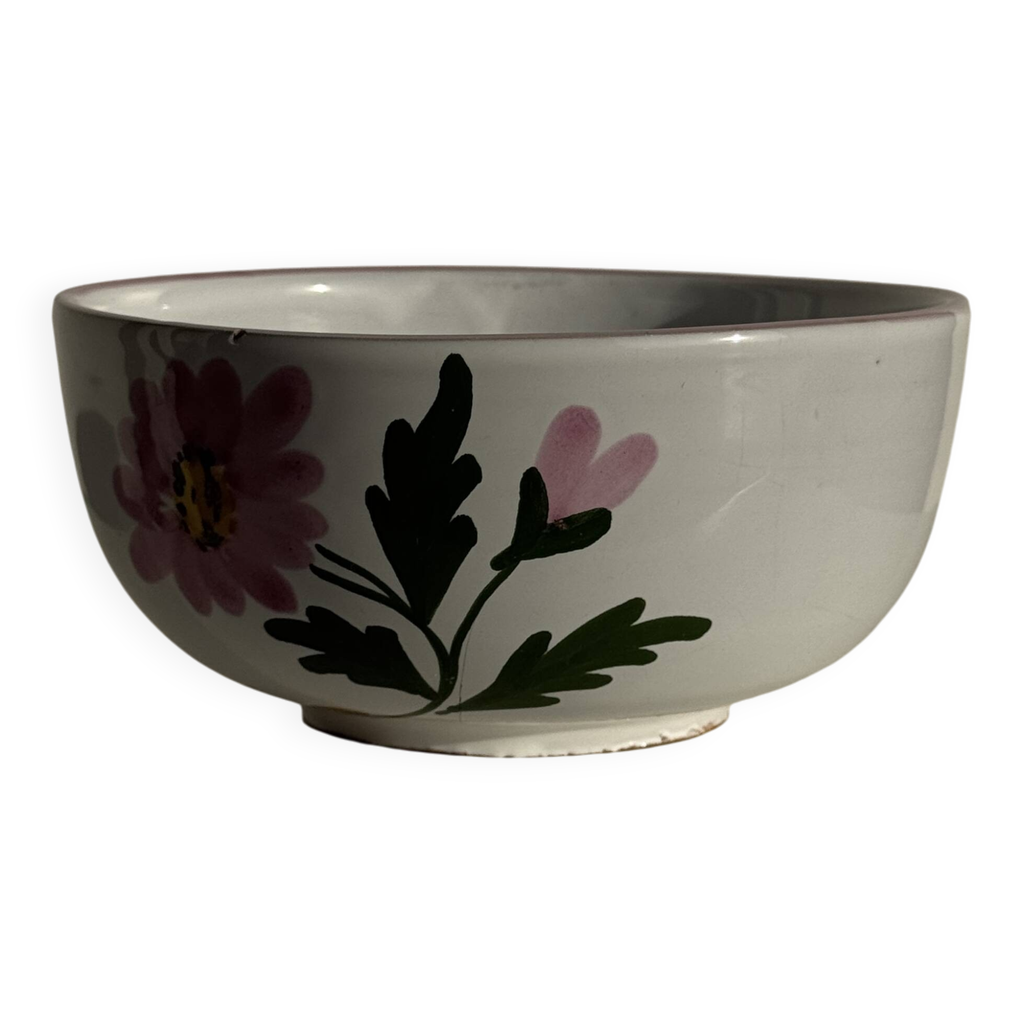 Large earthenware cup with pink trim and pink flower pattern H7 D15