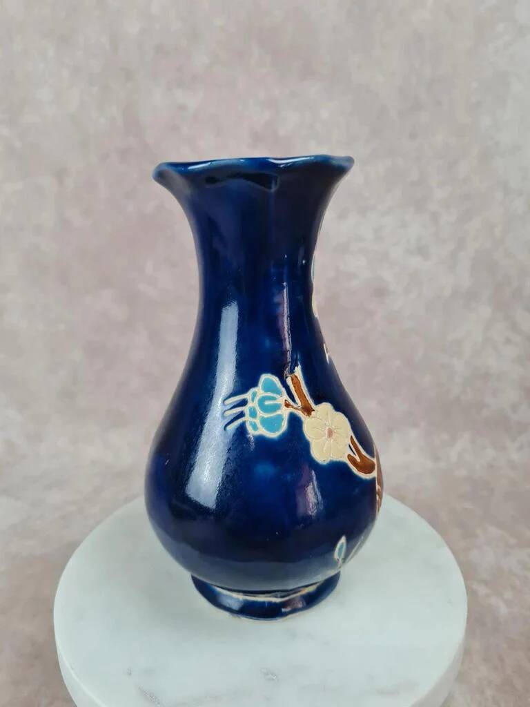Antique vase in earthenware – tubular enamel decoration