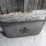 Old fire shield for fireplace fleur de lys