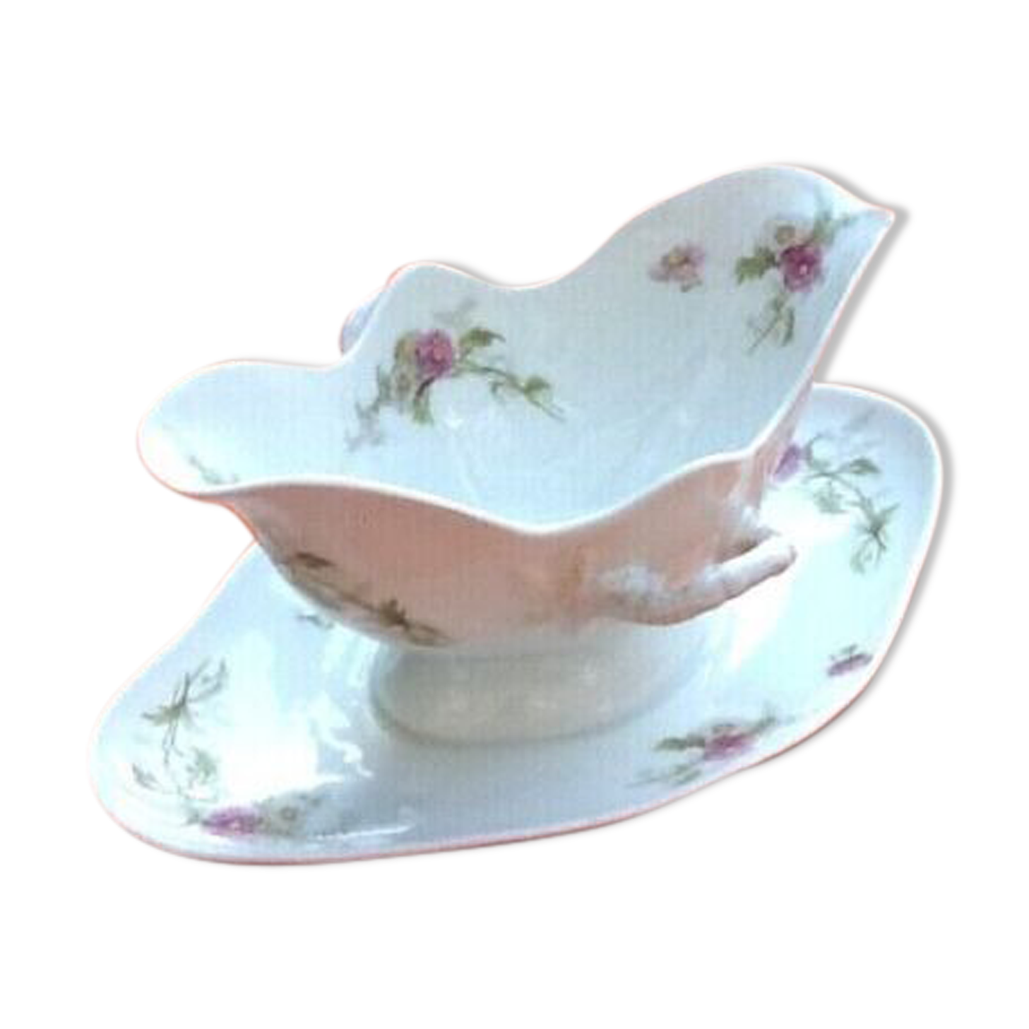 Sauce boat Porcelain with floral decoration on a white background " Aux Lions de Faïence " Paris