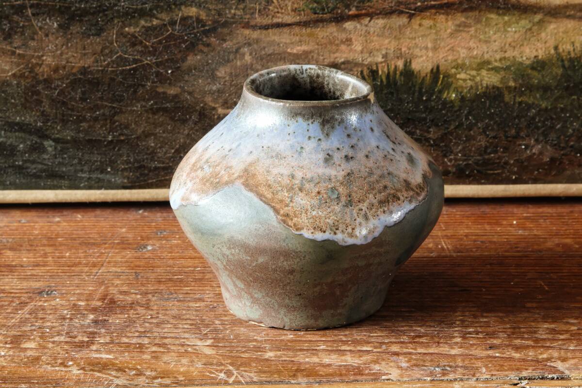 Petit vase en grès, monogrammé HR, glaçure expérimentale, début 20ème