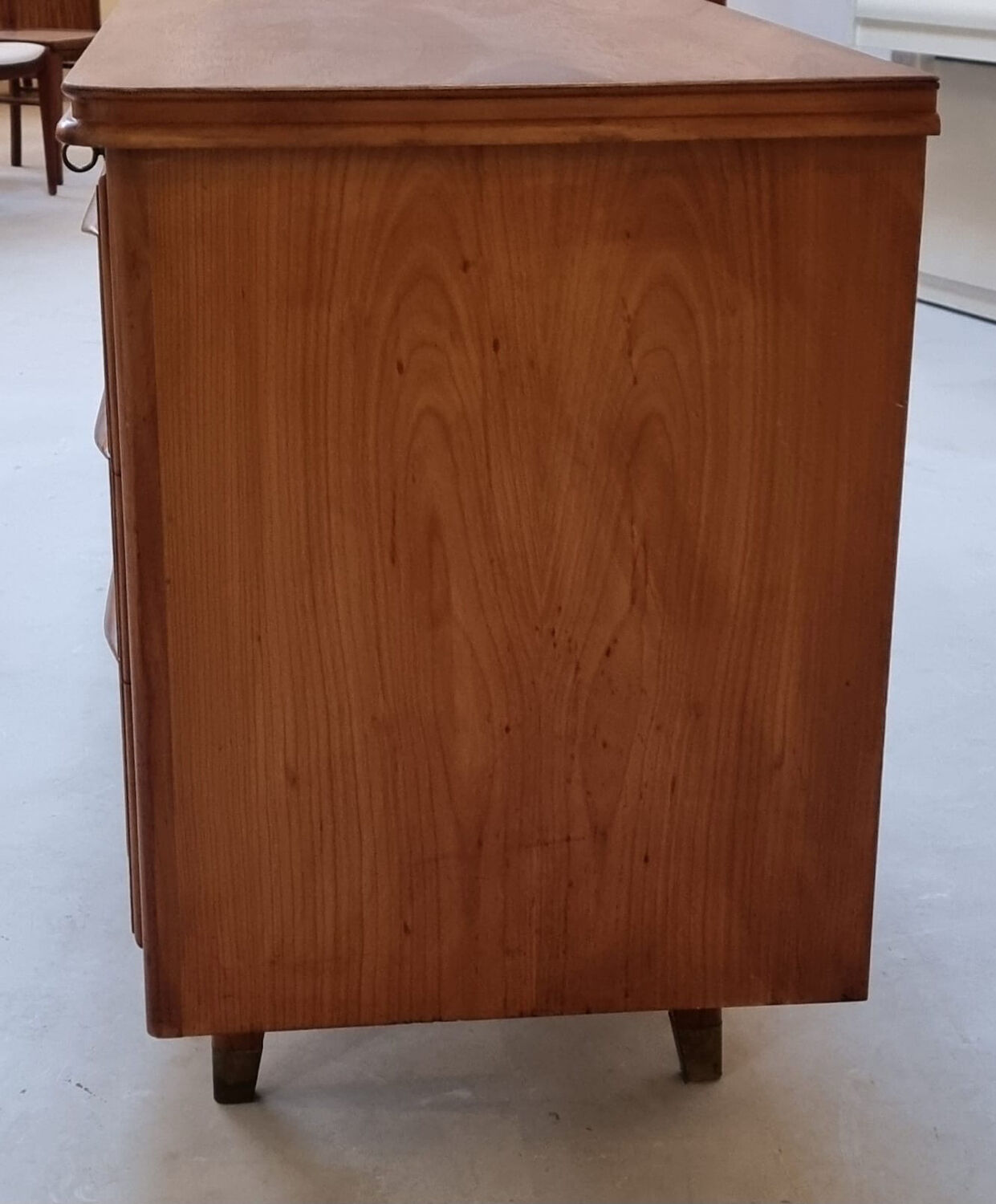 Buffet du milieu du siècle