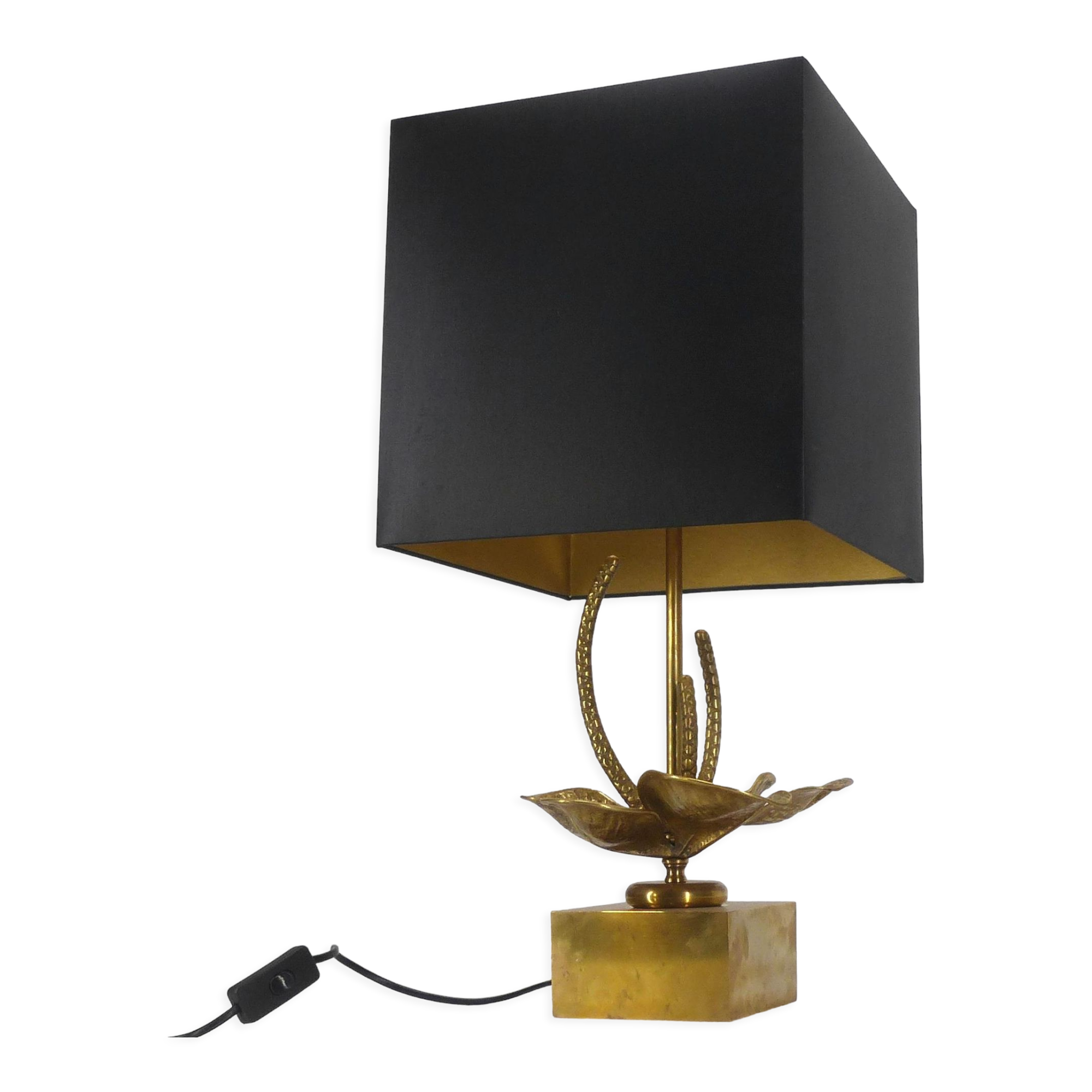 Stylized flower lamp in gilded brass