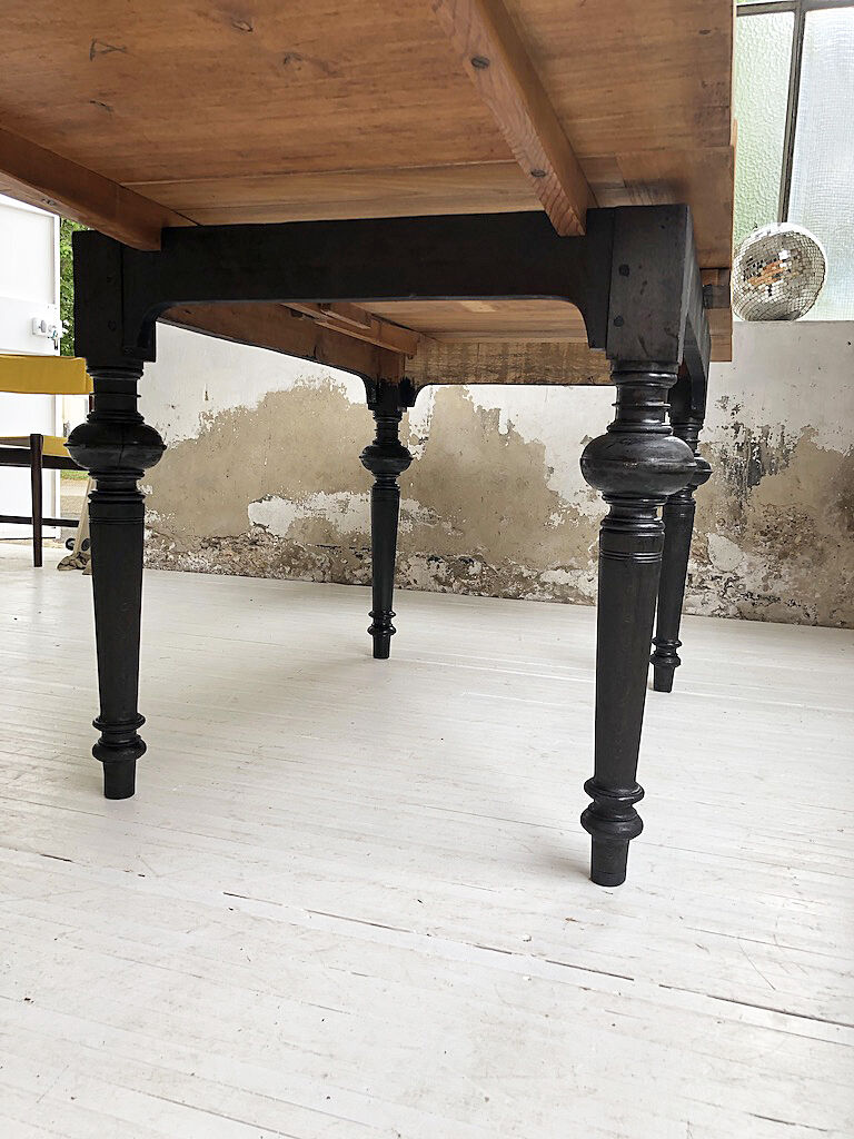 Ancient oak farm table with extensions 218 cm