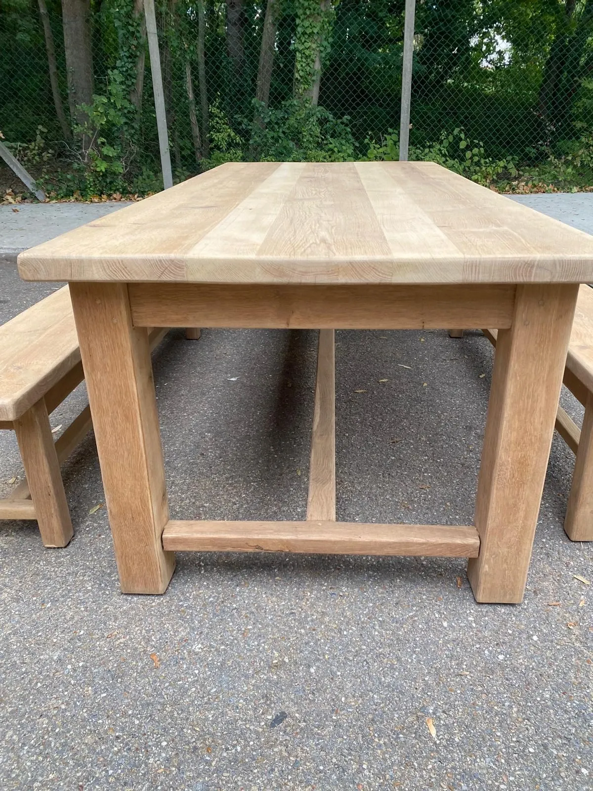 2 stripped farmhouse benches in solid oak, 1970, 175cm.