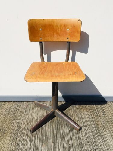 Chaise d'école type industriel, vintage 60s