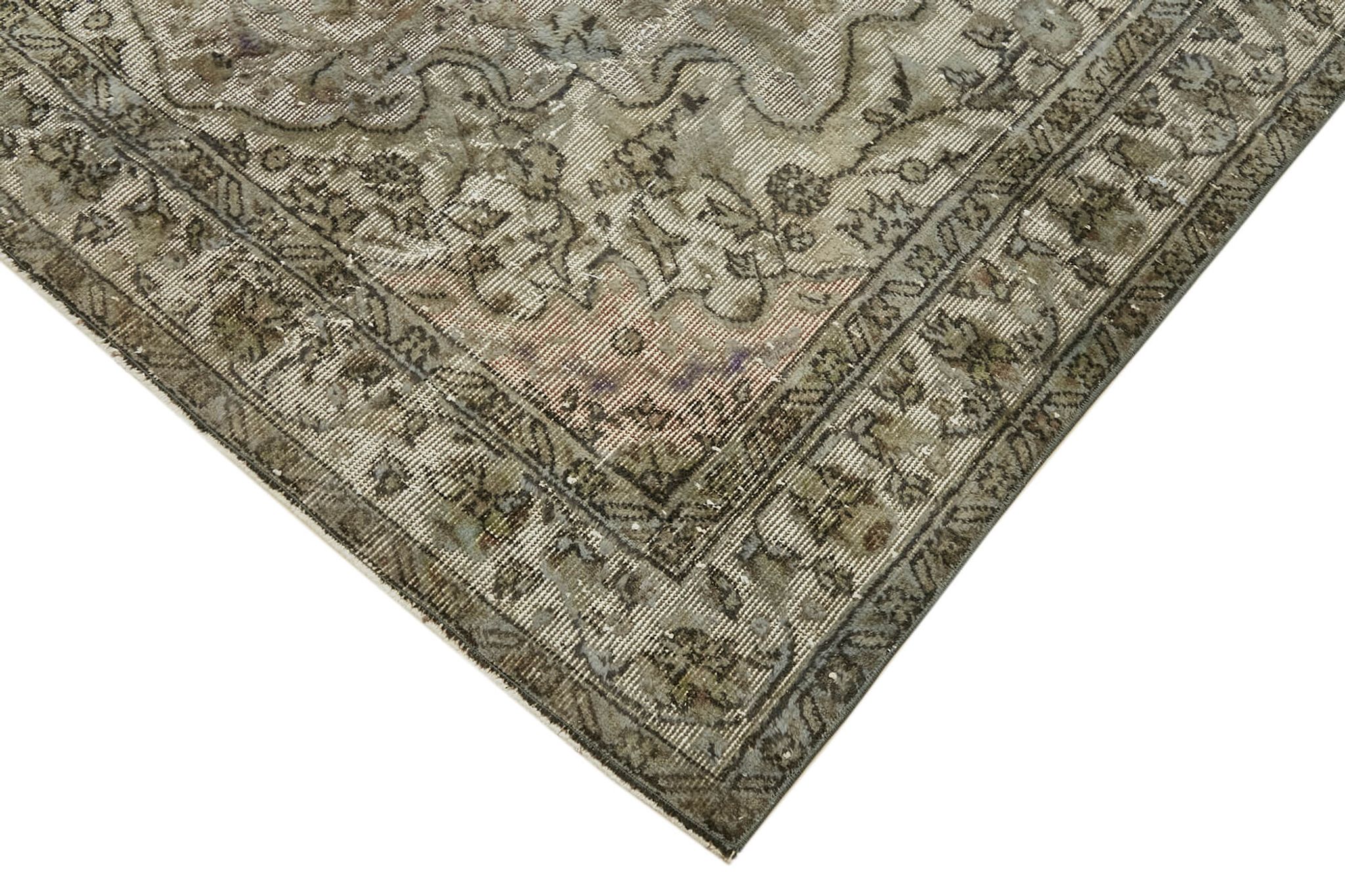 Handwoven overdyed turkish 1970s 163 cm x 265 cm grey carpet