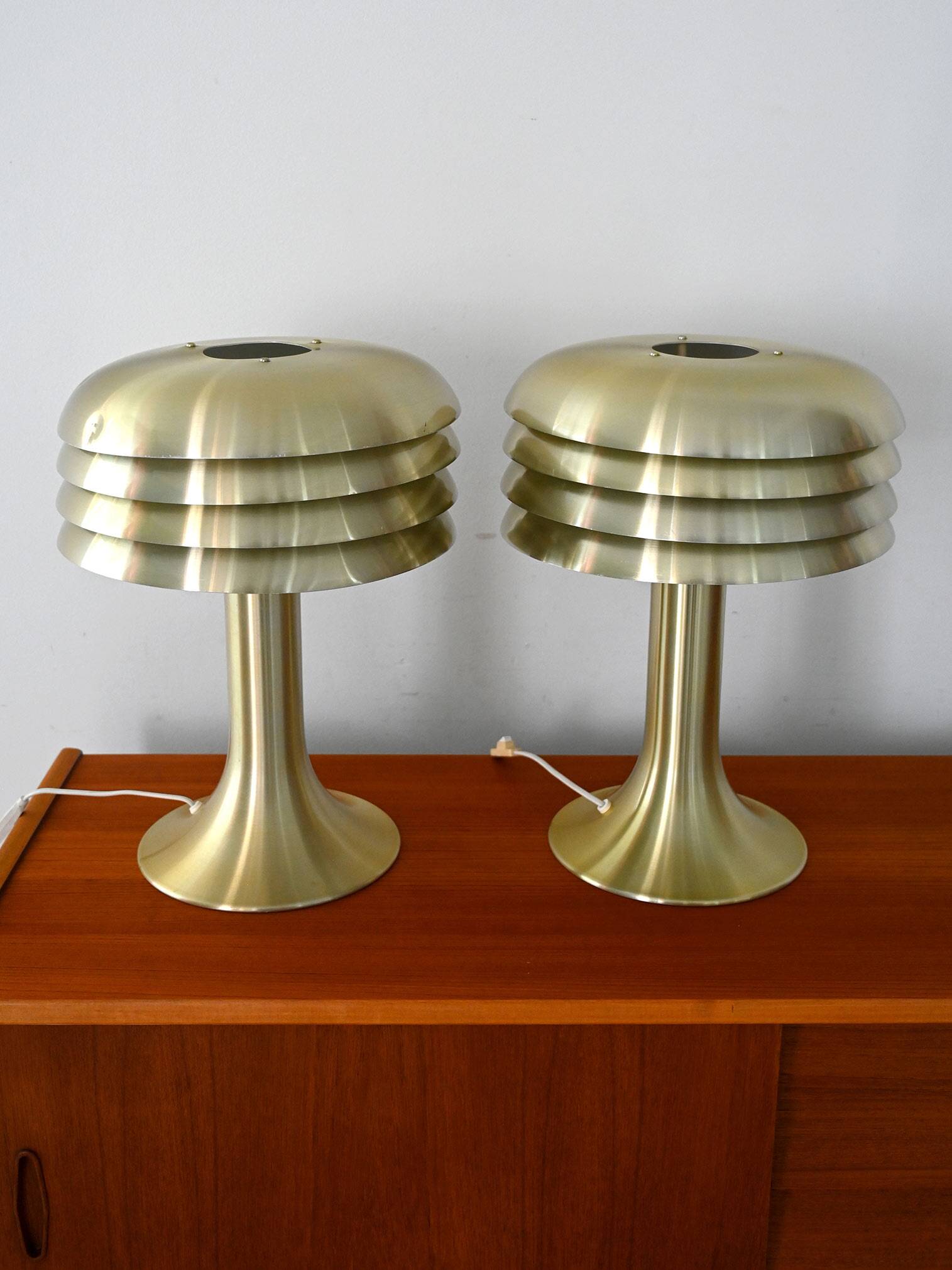 Pair of Hans-Agne Jakobsson BN-26 table lamps