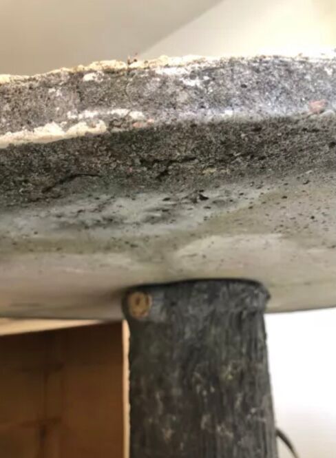 Garden table faux wood rock style