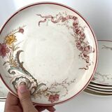 Set of 9 dessert plates "A la Samaritaine" K&G Lunéville 1900, art nouveau service